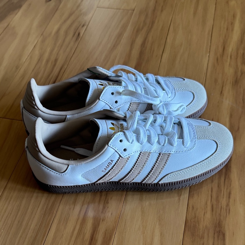 NWOB Adidas Samba OG White Beige and Gum: men’s 5.5/women’s 6.5